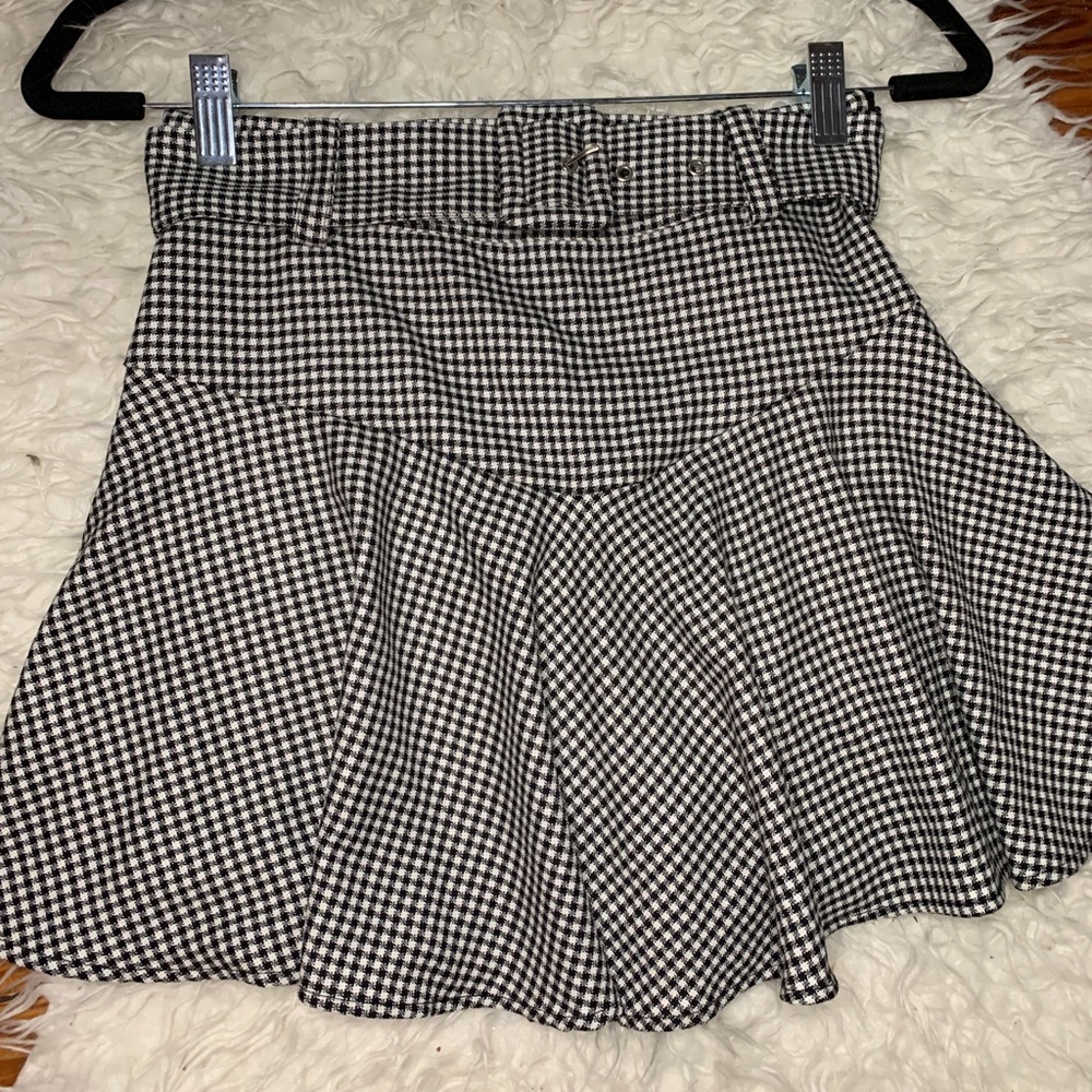 Black and White Belted Skort